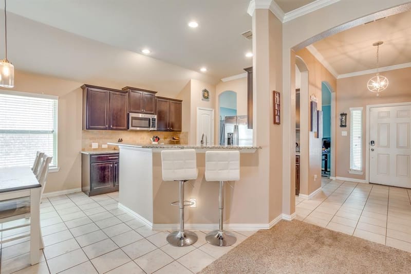 881 Oarlock Drive, Crowley TX 76036 - Photo 12