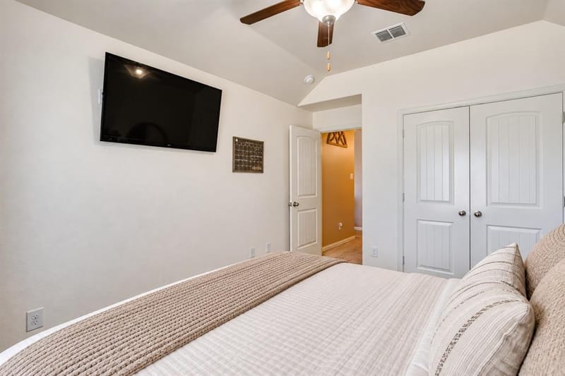 881 Oarlock Drive, Crowley TX 76036 - Photo 26