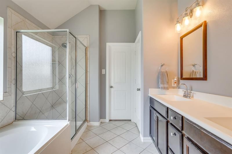 881 Oarlock Drive, Crowley TX 76036 - Photo 22