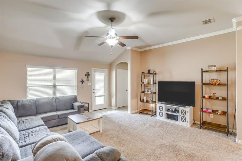 881 Oarlock Drive, Crowley TX 76036 - Photo 15