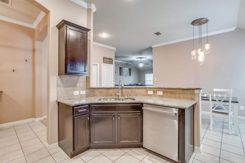 881 Oarlock Drive, Crowley TX 76036 - Photo 11