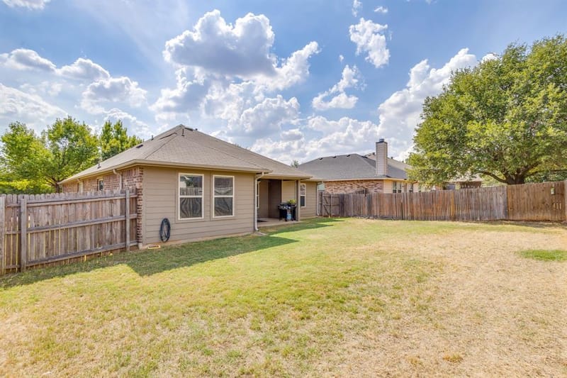 881 Oarlock Drive, Crowley TX 76036 - Photo 39
