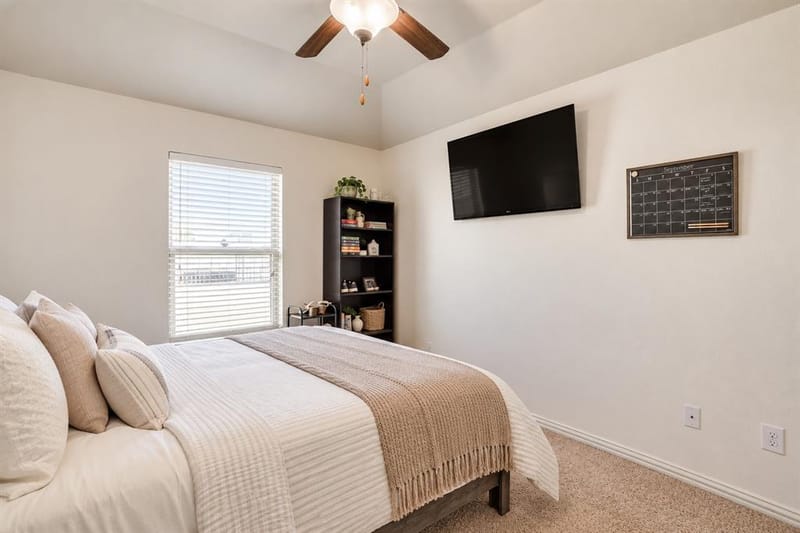 881 Oarlock Drive, Crowley TX 76036 - Photo 25