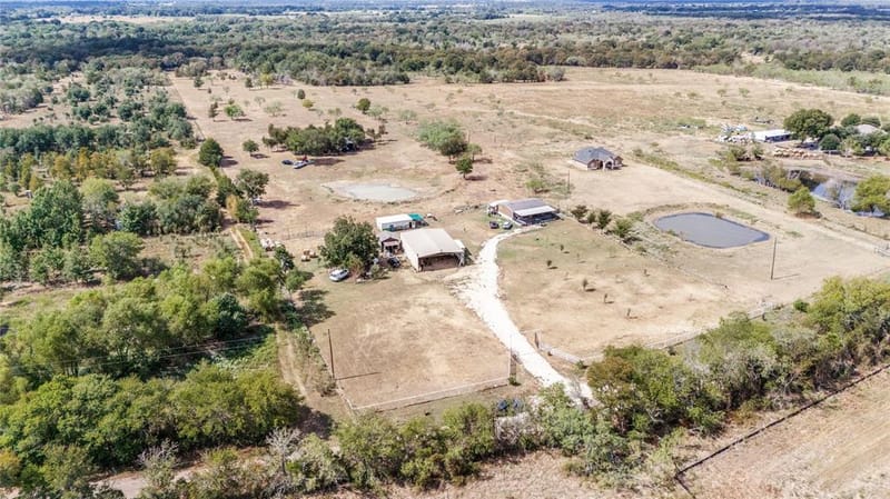 266 Fcr 1031, Wortham TX 76693 - Photo 23