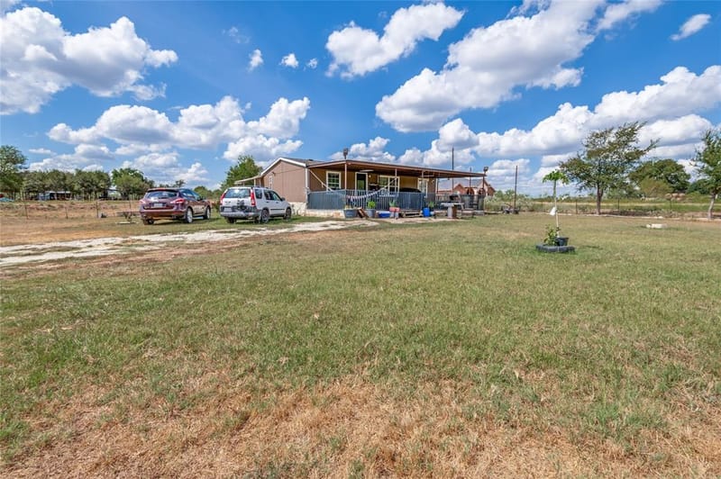 266 Fcr 1031, Wortham TX 76693 - Photo 3