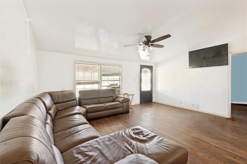 266 Fcr 1031, Wortham TX 76693 - Photo 8