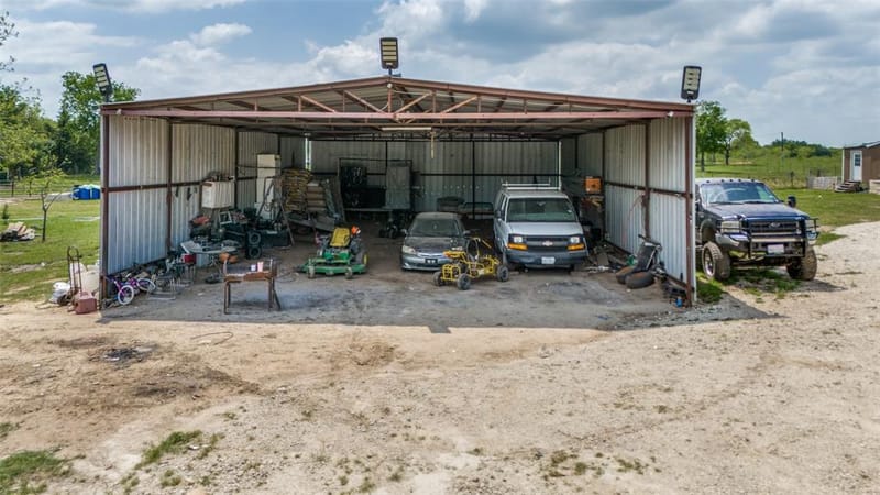 266 Fcr 1031, Wortham TX 76693 - Photo 25