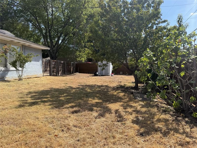 10149 Marsh Lane, Dallas TX 75229 - Photo 6