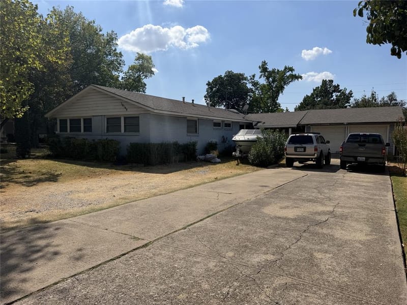 10149 Marsh Lane, Dallas TX 75229 - Photo 5