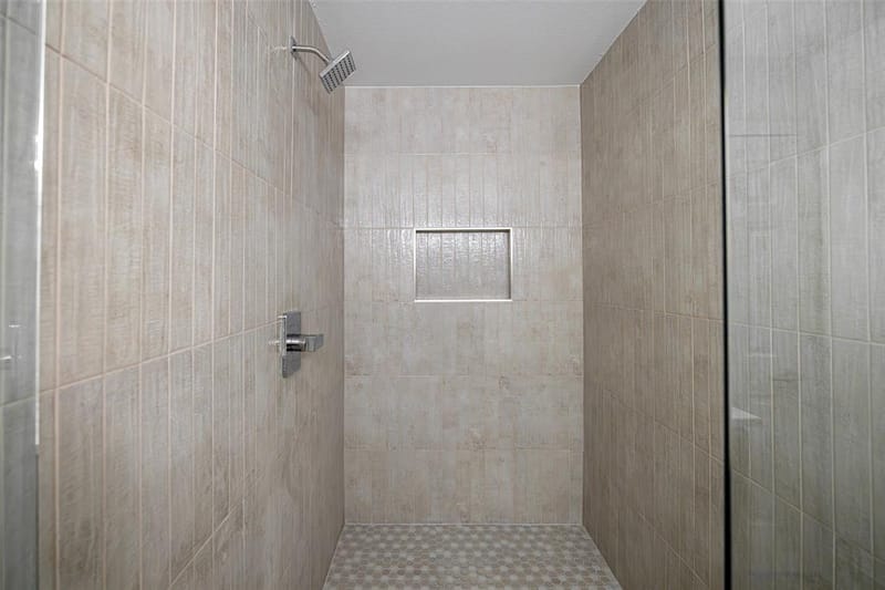7247 La Sobrina Drive, Dallas TX 75248 - Photo 27