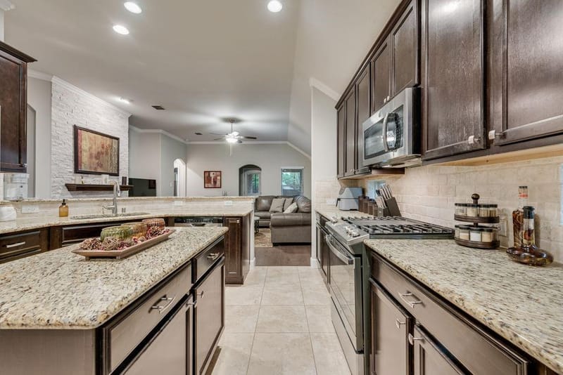 905 Park Place Lane, McKinney TX 75071 - Photo 12