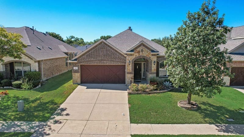 905 Park Place Lane, McKinney TX 75071