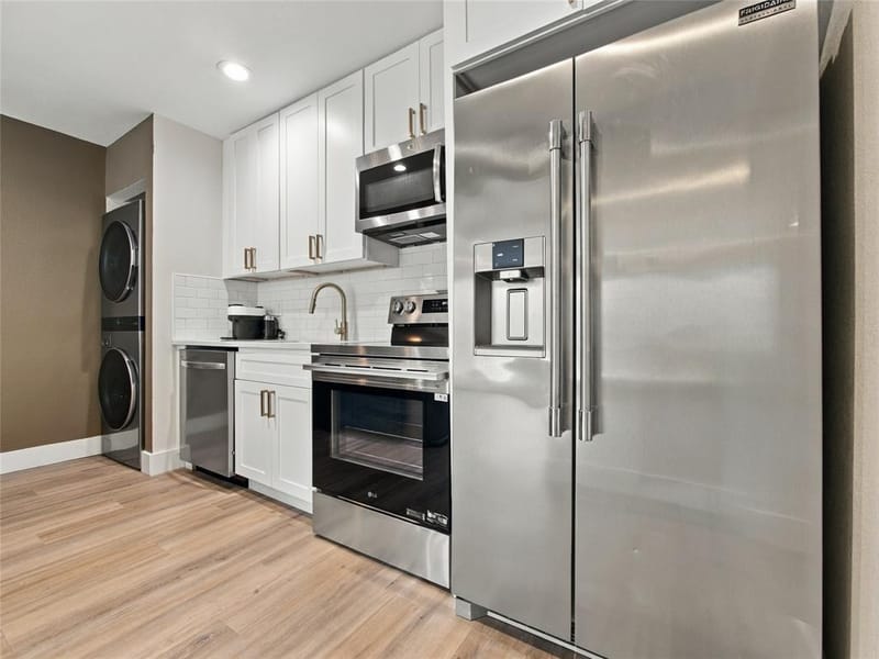 4414 Buena Vista Street # 17, Dallas TX 75205 - Photo 16