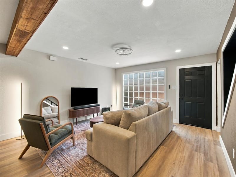 4414 Buena Vista Street # 17, Dallas TX 75205 - Photo 7
