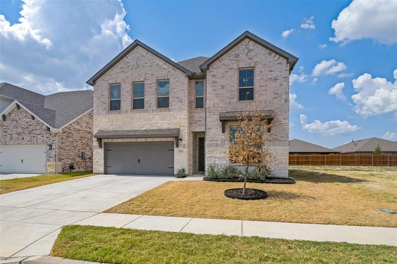 2223 Liberty Crossing Avenue, Royse City TX 75189