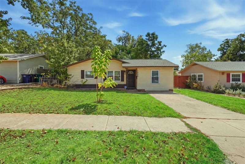7208 Van Natta Lane, Fort Worth TX 76112 - Photo 28
