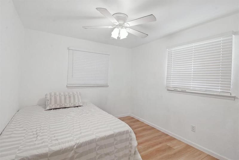 7208 Van Natta Lane, Fort Worth TX 76112 - Photo 15