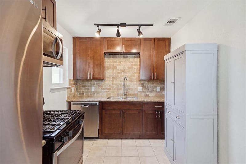 7208 Van Natta Lane, Fort Worth TX 76112 - Photo 4