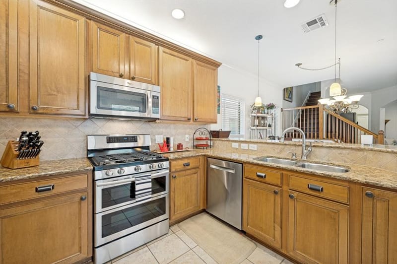 8913 Trolley Trail, McKinney TX 75070 - Photo 13