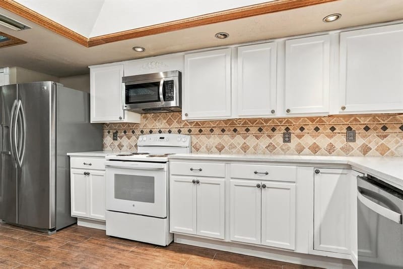 1813 Dodge Trail, Grand Prairie TX 75052 - Photo 7