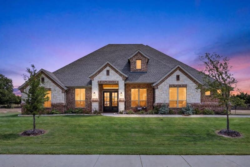 134 Hollingsworth Lane, Glenn Heights TX 75154