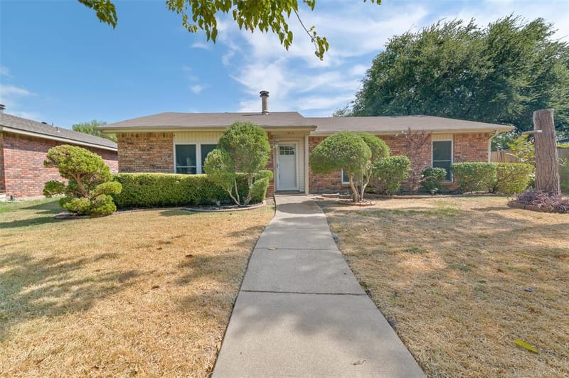 1418 Paris Drive, Garland TX 75040