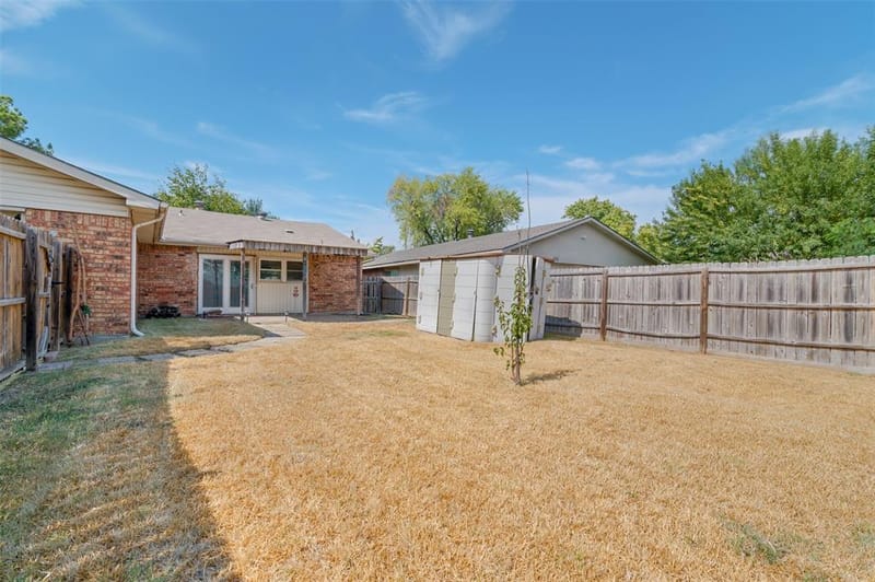 1418 Paris Drive, Garland TX 75040 - Photo 28