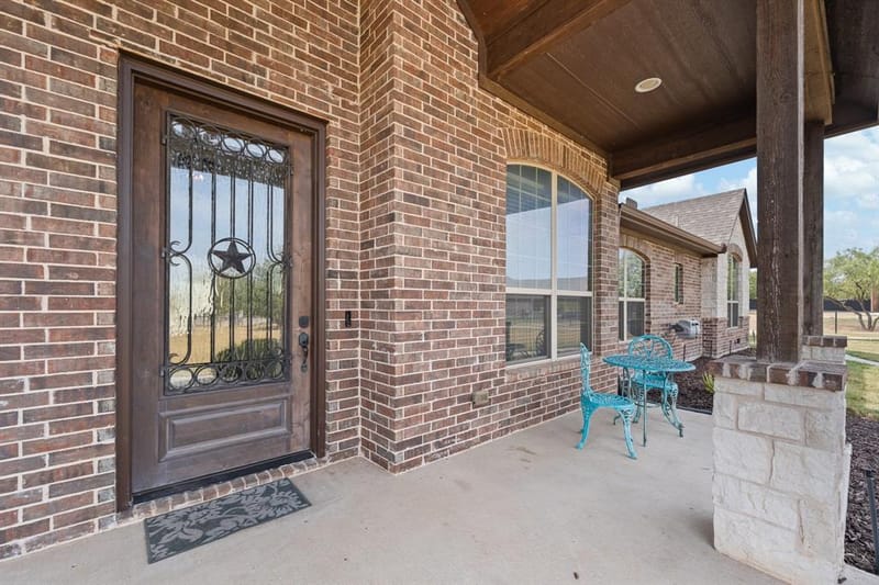 2533 Lime Court, Burleson TX 76028 - Photo 6