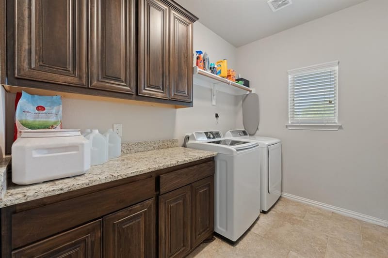 2533 Lime Court, Burleson TX 76028 - Photo 31