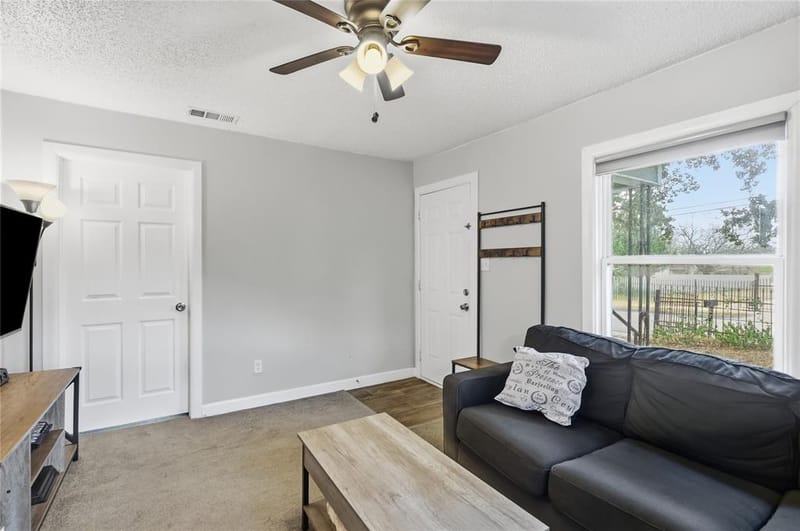 5113 Cottey Street, Fort Worth TX 76105 - Photo 5