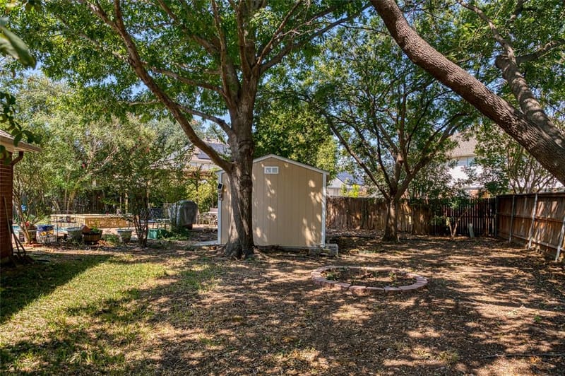 5829 Echo Bluff Drive, Haltom City TX 76137 - Photo 27