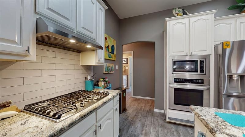 5829 Echo Bluff Drive, Haltom City TX 76137 - Photo 13