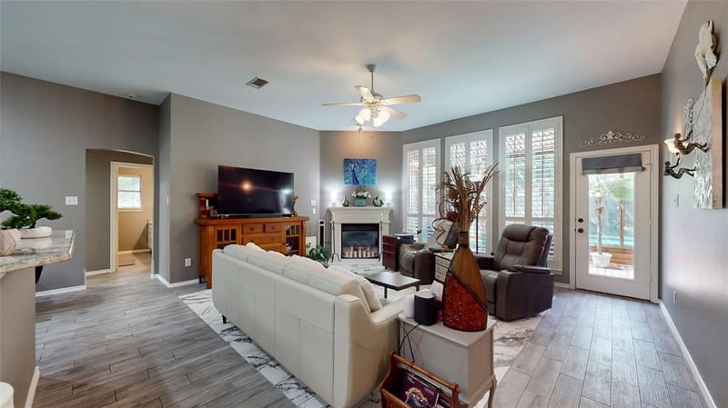 5829 Echo Bluff Drive, Haltom City TX 76137 - Photo 7