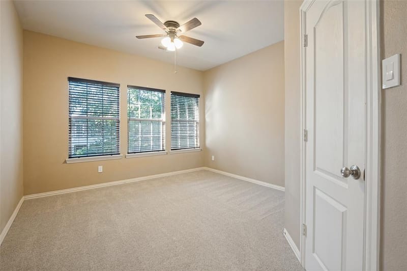 1827 Auburn Drive, Carrollton TX 75007 - Photo 26