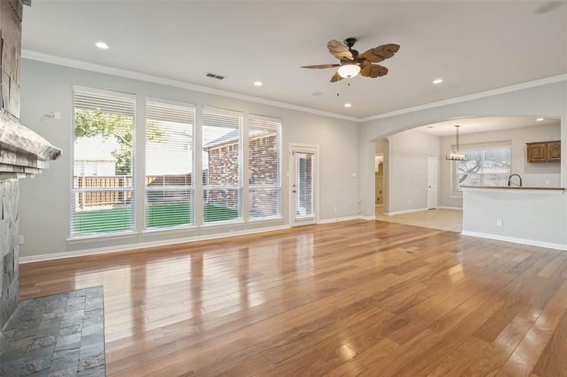 1827 Auburn Drive, Carrollton TX 75007 - Photo 9