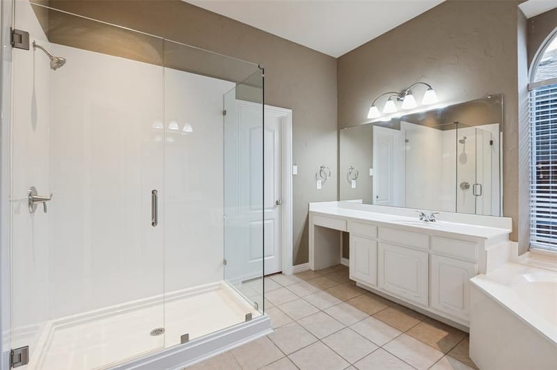 1827 Auburn Drive, Carrollton TX 75007 - Photo 21