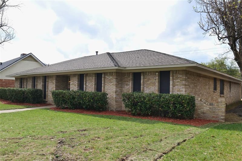 7137 Hunnicut Road, Dallas TX 75227 - Photo 2