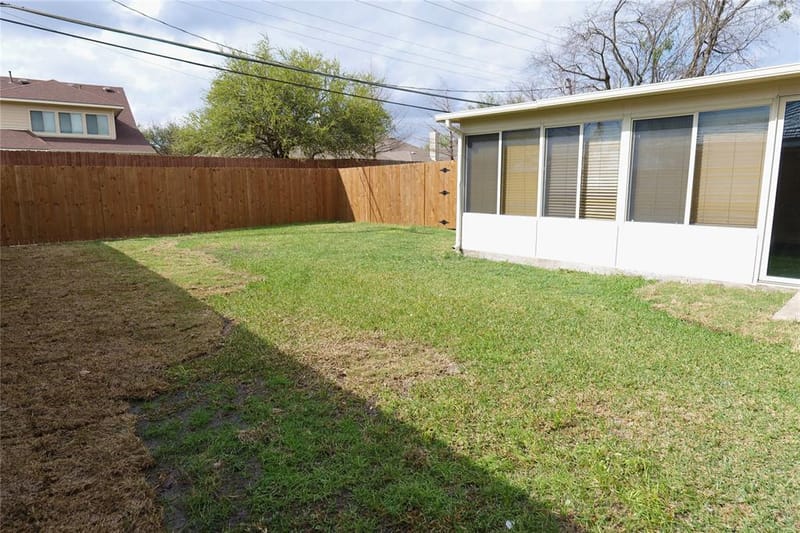 7137 Hunnicut Road, Dallas TX 75227 - Photo 13