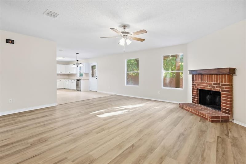 9209 Glen Falls Lane, Denton TX 76210 - Photo 3