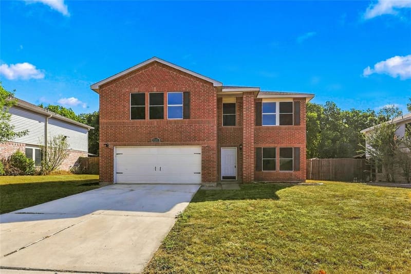 9209 Glen Falls Lane, Denton TX 76210