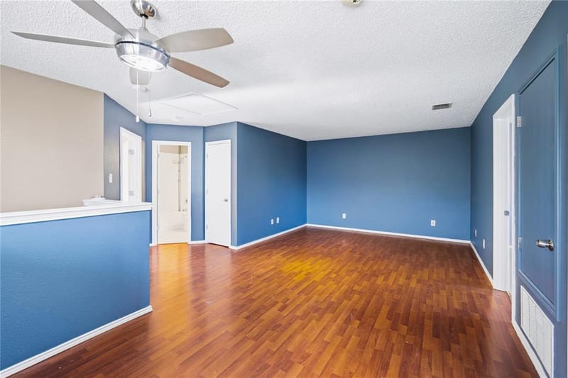 5666 Hunters Bend Lane, Dallas TX 75249 - Photo 17