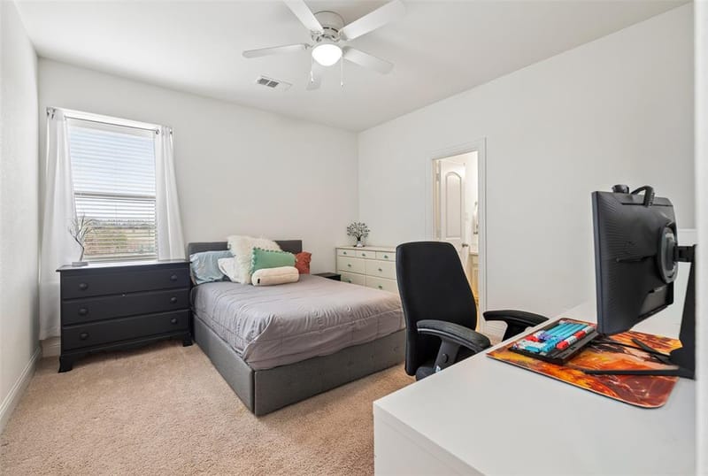15012 Lions Back Cove, Fort Worth TX 76262 - Photo 34