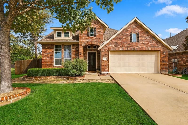 10880 Sedalia Drive, McKinney TX 75072 - Photo 2