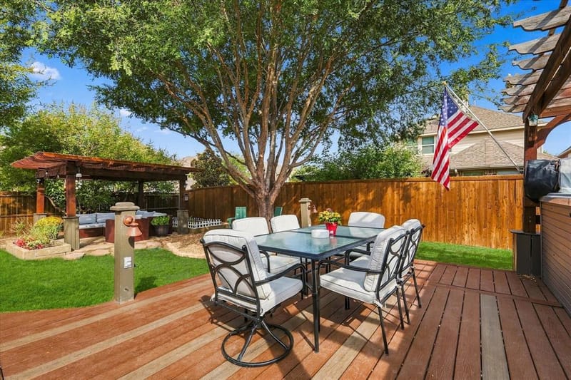 10880 Sedalia Drive, McKinney TX 75072 - Photo 3