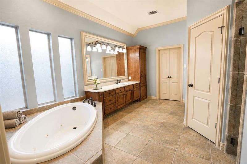 7603 Douglas Lane, North Richland Hills TX 76182 - Photo 19