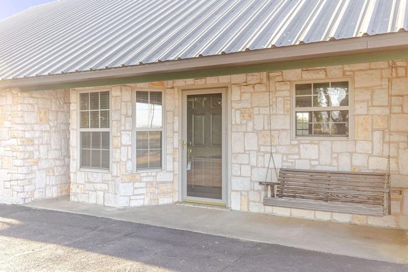 1209 Maple Street, Honey Grove TX 75446 - Photo 4