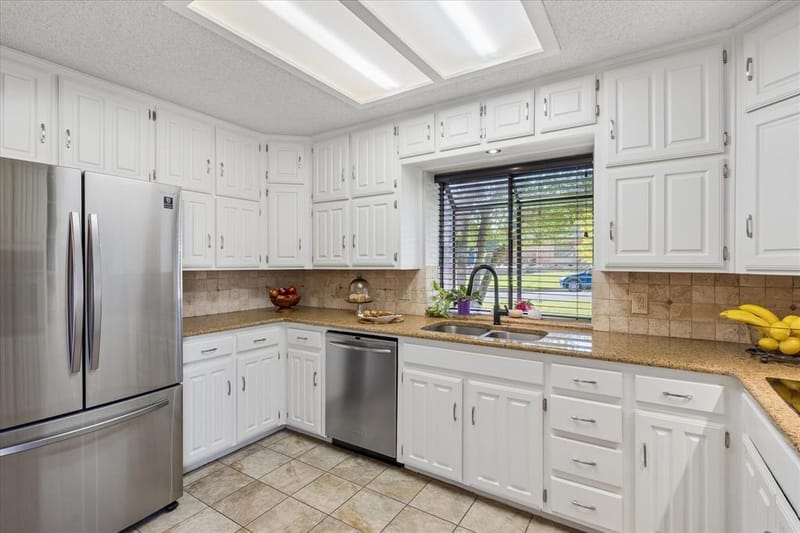 200 Marseille Drive, Hurst TX 76054 - Photo 15