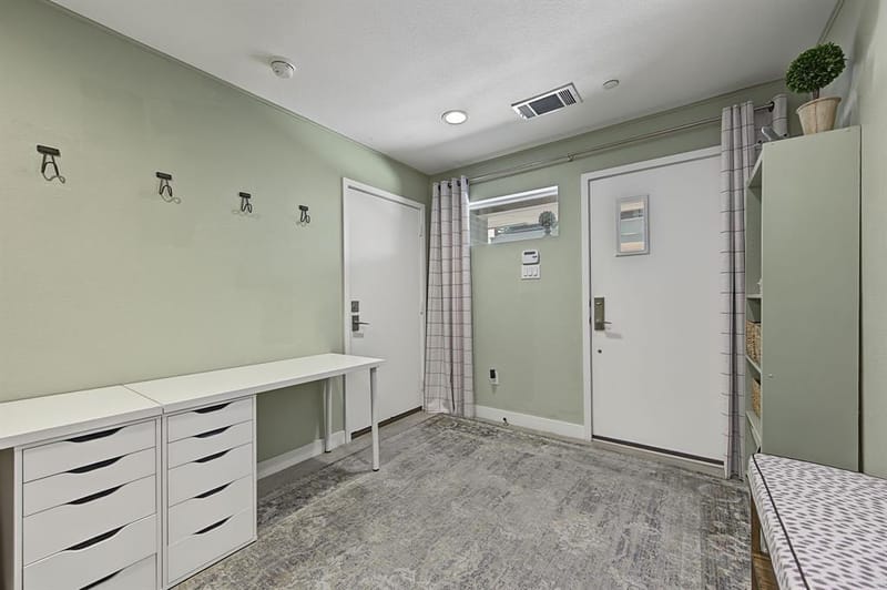 2310 N Fitzhugh Avenue # 40, Dallas TX 75204 - Photo 15
