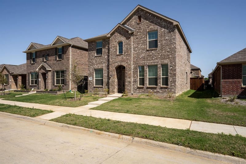 2349 Opaline Drive, Little Elm TX 76227 - Photo 3