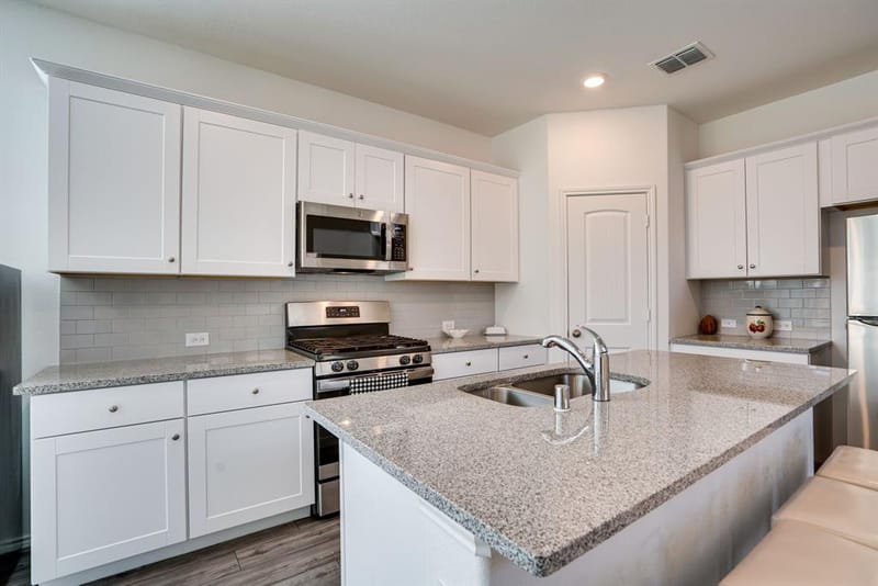 2349 Opaline Drive, Little Elm TX 76227 - Photo 9